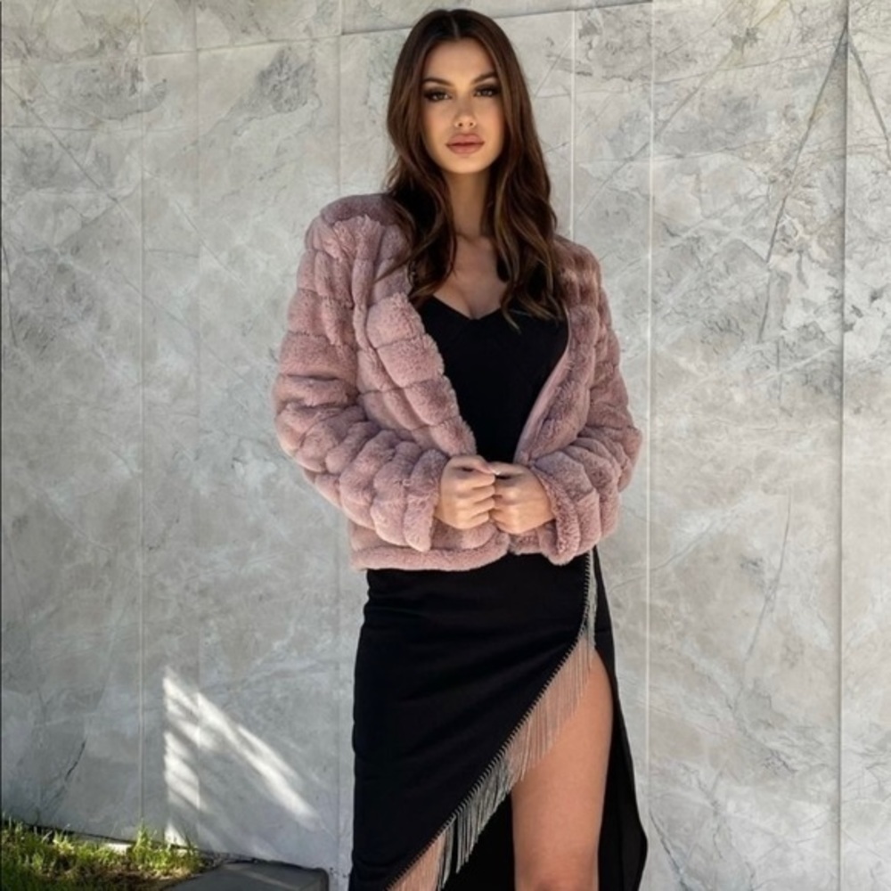 jacket featuring faux fur
